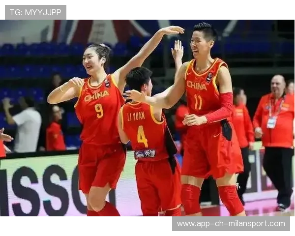 中国女篮的荣耀属于每一个拼搏的身影,中国女篮得奖 中国女篮的荣耀属于每一个拼搏的身影,中国女篮得奖