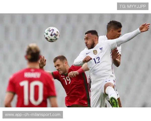 白菜价买巨星？巴萨3000万镑锁定英超神锋，降薪成最后一道坎，巴萨与球员达成降薪协议